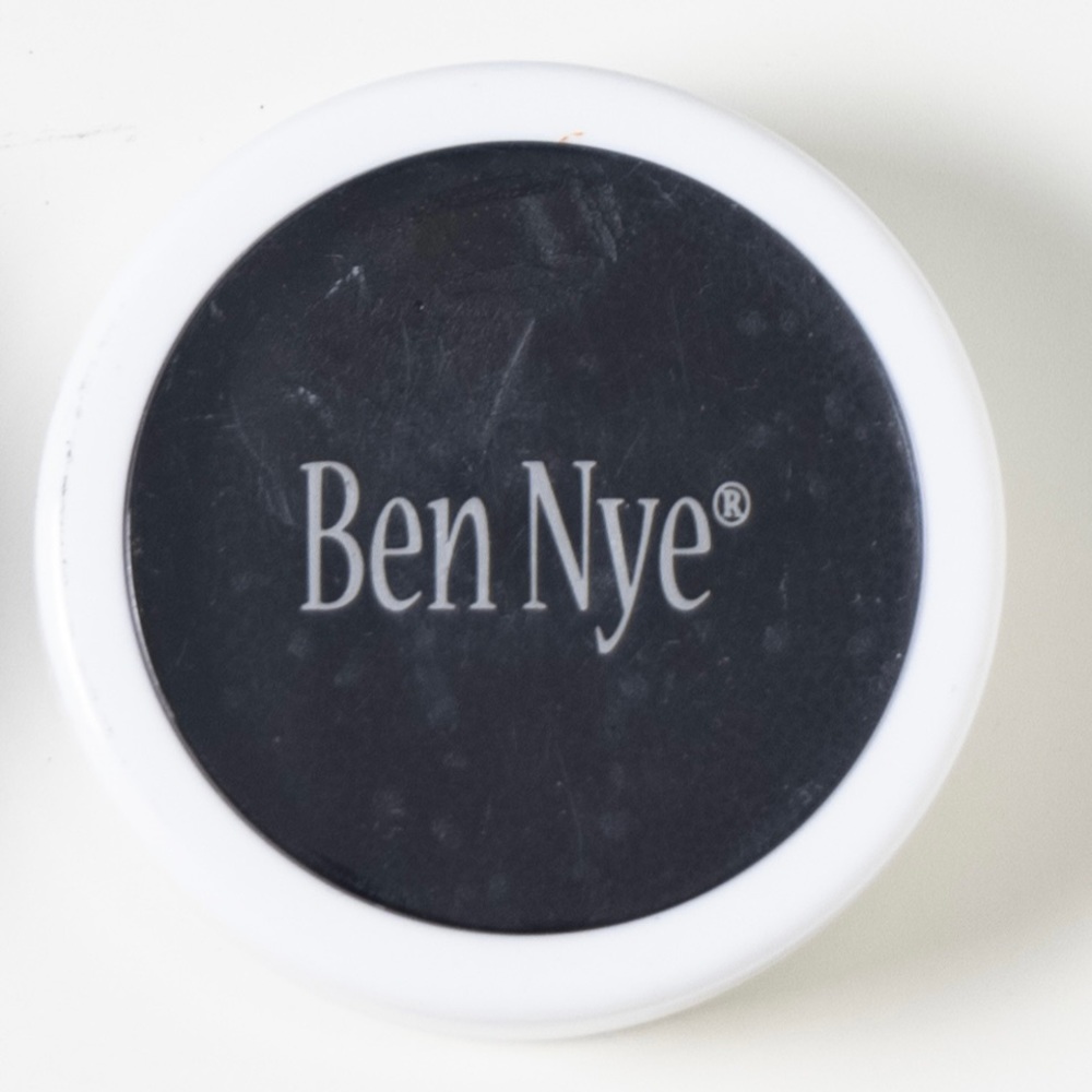 Ben Nye Creme Foundation - Black (P-9)
